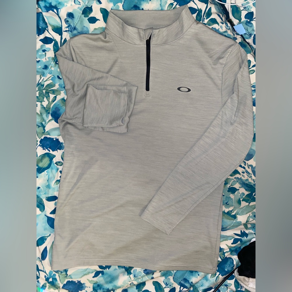 Gray Long Sleeve Shirt with Logo